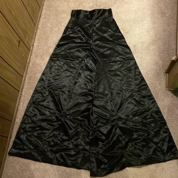 VINTAGE Black Satin Bell Bottoms - Picture 2 of 3